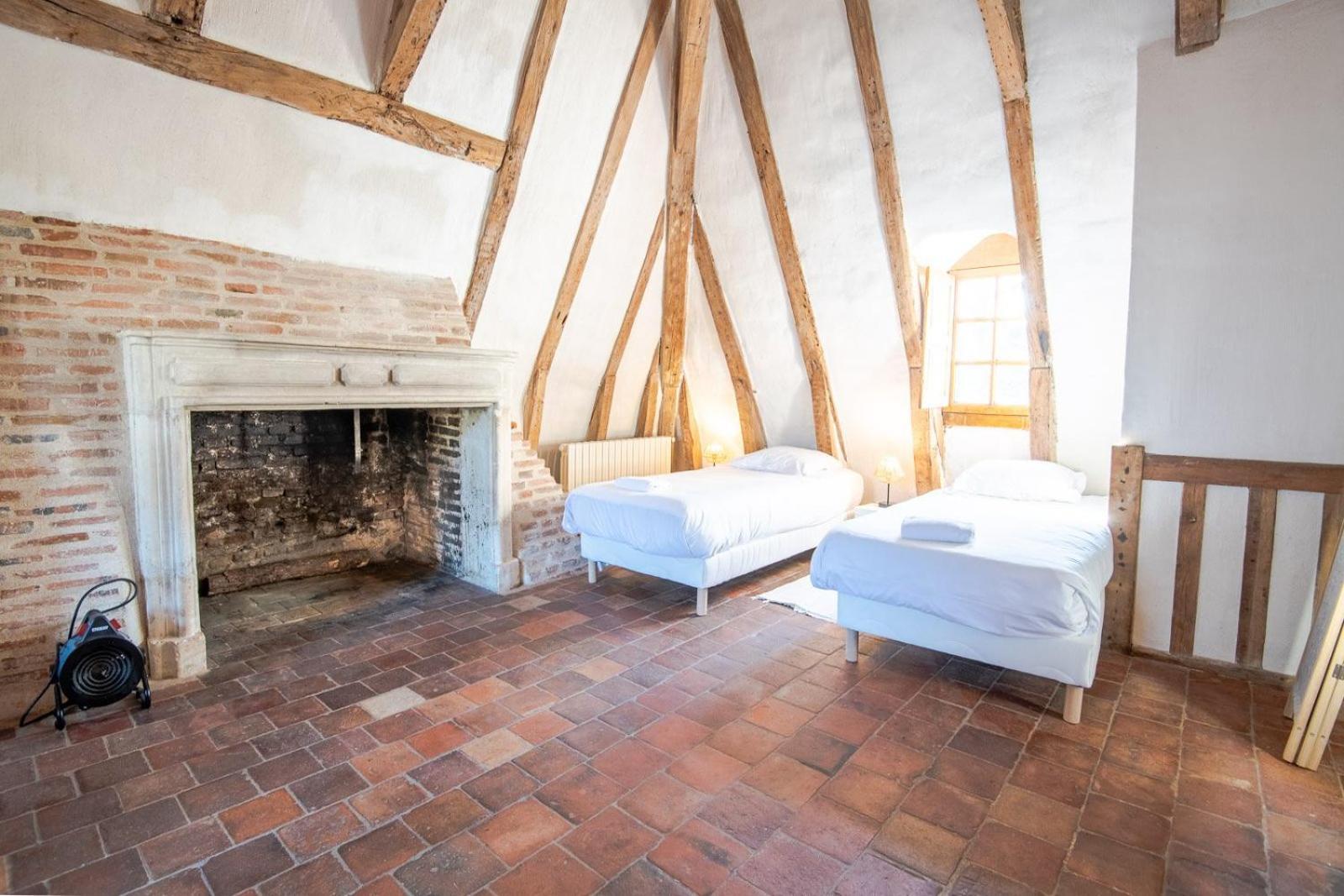 16Th Century Hunting Lodge - Chateau De Nitray Athee-sur-Cher ภายนอก รูปภาพ